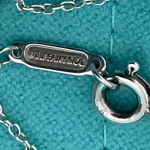Tiffany bar necklace - Picture 4 of 5
